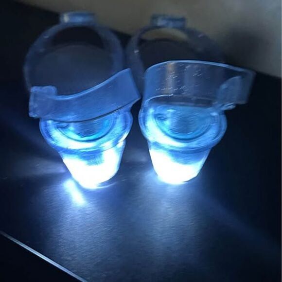 NEW Disney Princess Girls Cinderella Light-Up Shoes - Picture 2 of 9